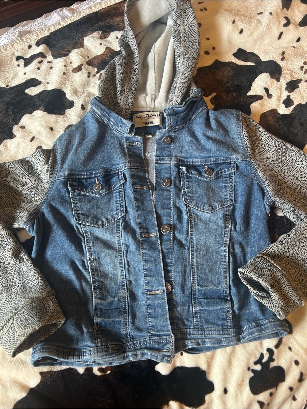 Wallflower The Dreamer Fit Denim Jean Jacket XL (Fits small, check measurements)